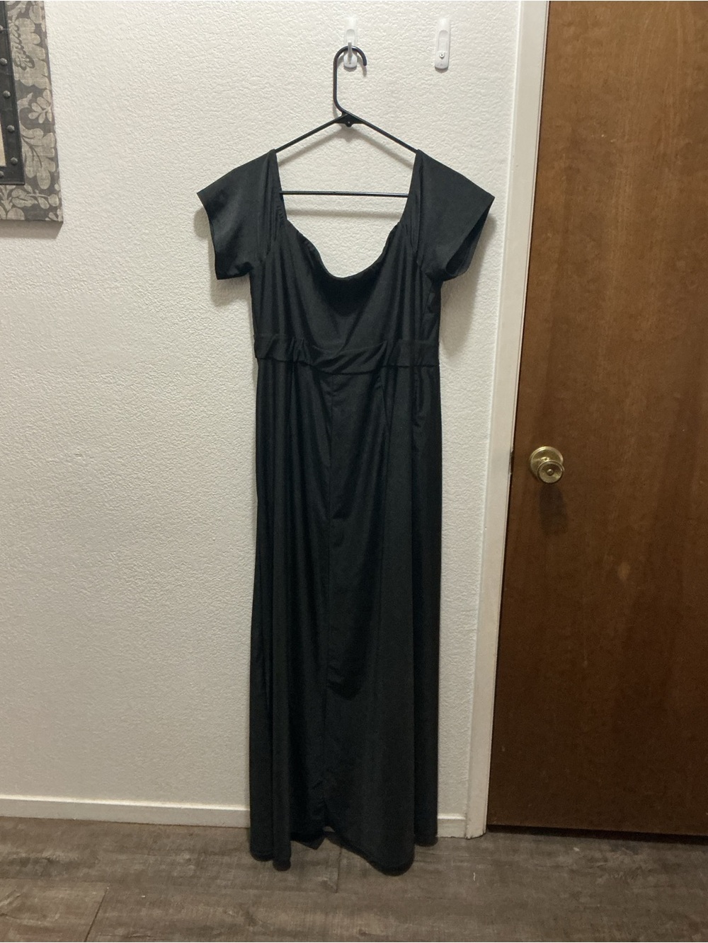 SHEIN curve 2XL black dress with a cut for the leg